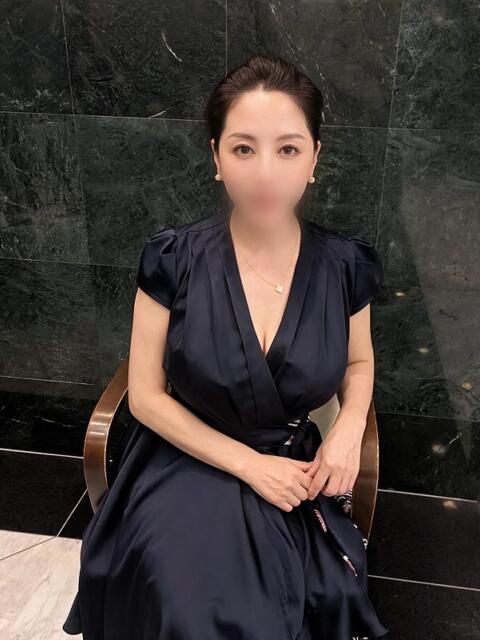 ゆうか 大人の誘惑~色気を求めた女たち~(人妻デリヘル)