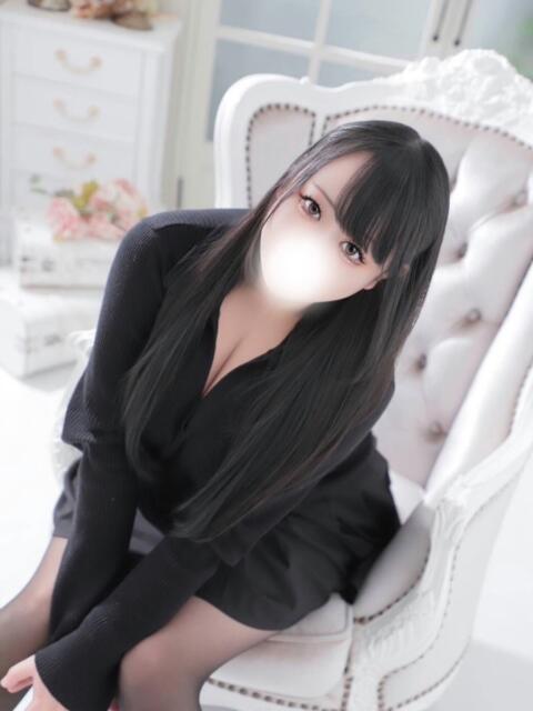 えりか ぽっちゃり巨乳素人専門店ぷにめろ池袋店（ぽっちゃり系デリヘル）