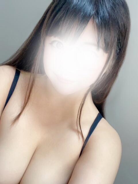 せり ぽっちゃり巨乳素人専門店ぷにめろ池袋店(ぽっちゃり系デリヘル)