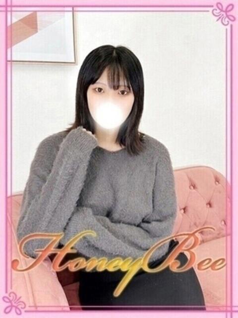 ここ(清楚モデル系現役OL! ハニービー(Honey Bee)(デリヘル)