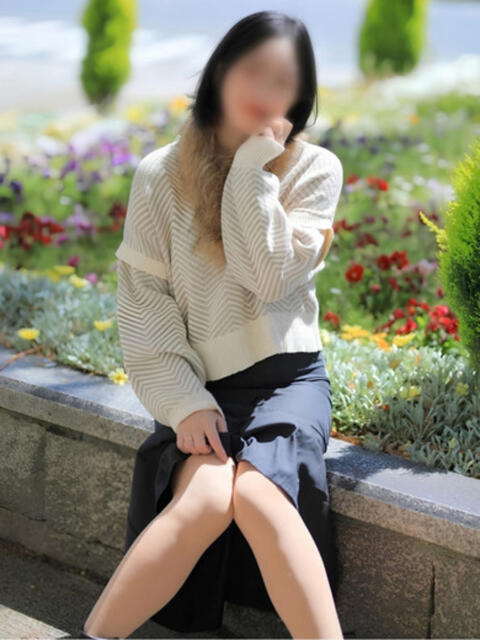 ツキナ 人妻生レンタルNTR（デリヘル）