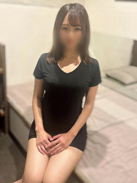 ねね【ときめく笑顔に一目惚れ♡】 エフルラージュ大曽根（店舗型性感エステ）