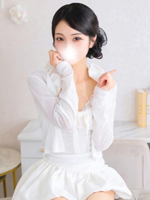 みみ★男性経験浅めな純白天使★ Chloe五反田本店 S級素人清楚系デリヘル(デリヘル)