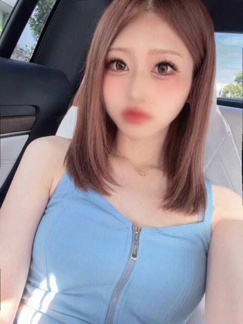 綾乃/あやの・超極上 Platinum Legend(プラチナムレジェンド)（デリヘル）