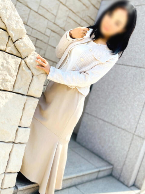 ひびき 完熟ばなな 横浜（人妻熟女デリヘル）