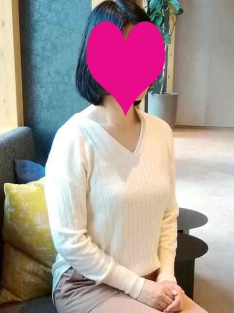 ゆりえ 美人奥様グループ(人妻系デリヘル)