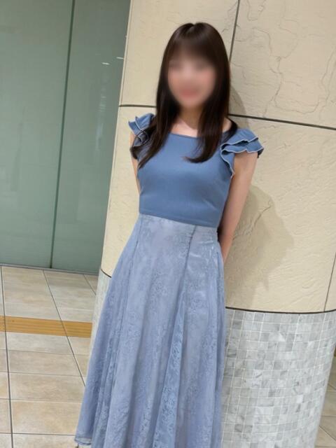 沢村 レンタル熟女（熟女デリヘル）