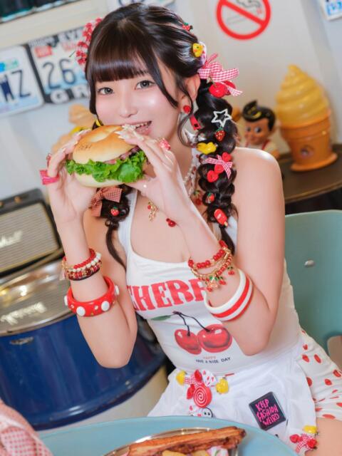 あんず E+アイドルスクール新宿・歌舞伎町店（デリヘル）