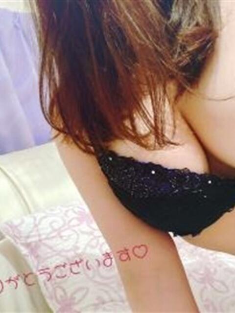めい♡未経験顔NG撮影無料♡ 即生専門店ゴッドパイ（デリヘル）