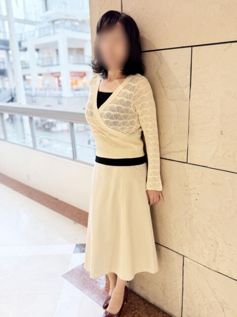 ひかる 完熟ばなな札幌・すすきの（人妻熟女デリヘル）