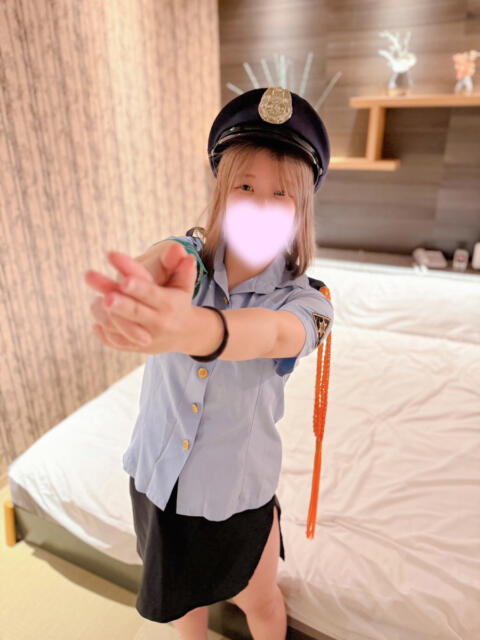 ひろみ 山梨 風俗 デリヘル 『ラブ&ピース学園』(デリヘル)
