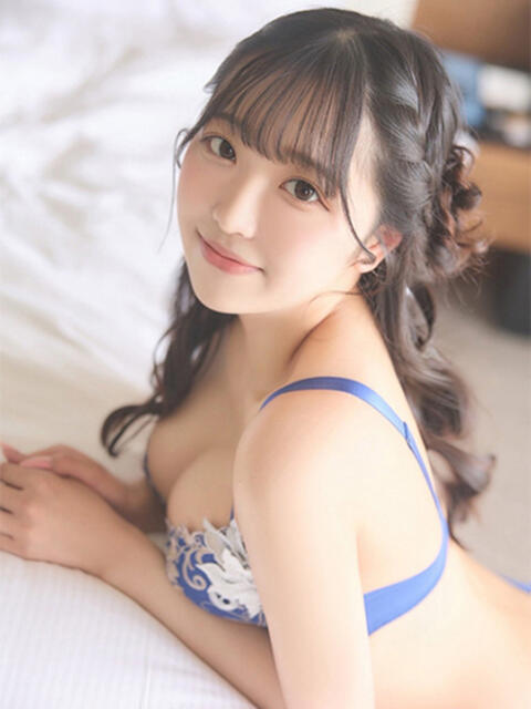 希崎もも ウルトラロイヤル(デリヘル)