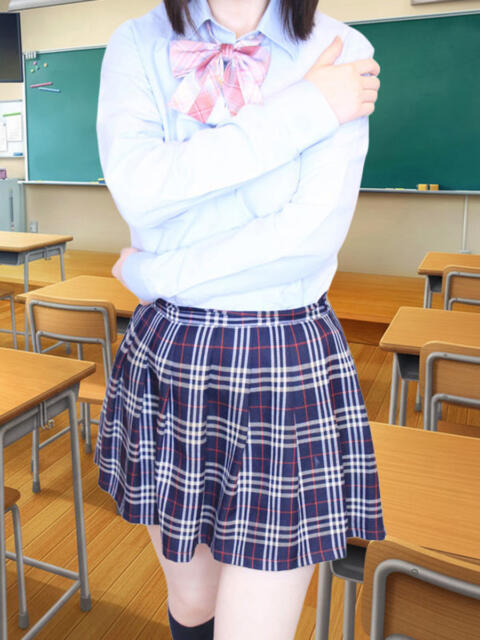 ゆか チェリーデイズ（吊革コスプレセクキャバ）