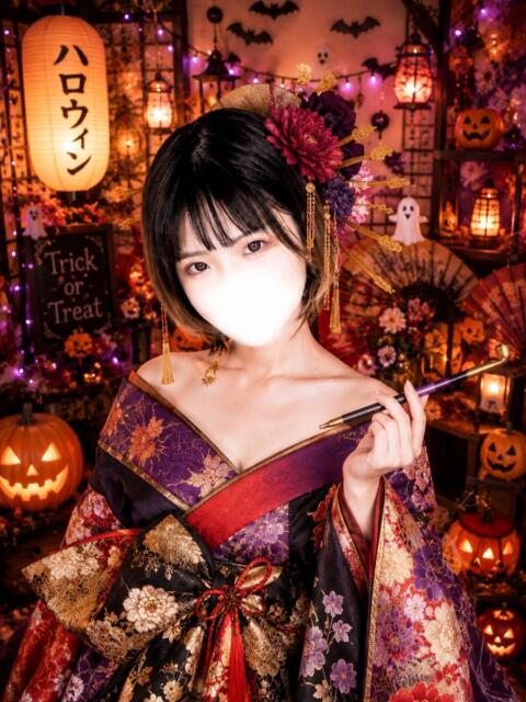 みく チェリーデイズ(吊革コスプレセクキャバ)