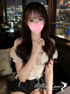 いぶ 色白美肌のシンデレラ♡