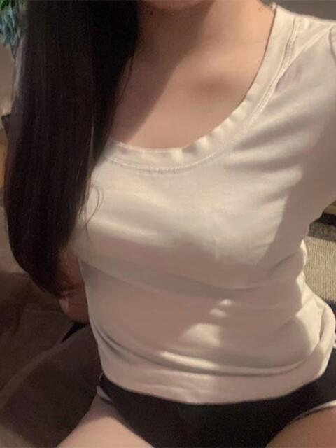 ちほ♡愛嬌満天理想の彼女♡ 即生専門店ゴッドパイ(デリヘル)