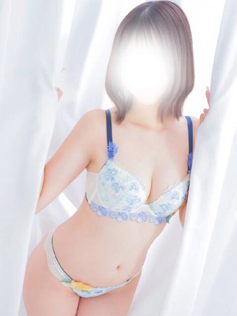 えれな Charme（シャルム）（デリヘル）