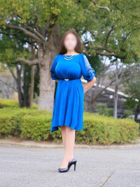 白鳥　真理 こあくまな人妻・熟女たち東広島店（KOAKUMAグループ）（人妻・熟女デリヘル）