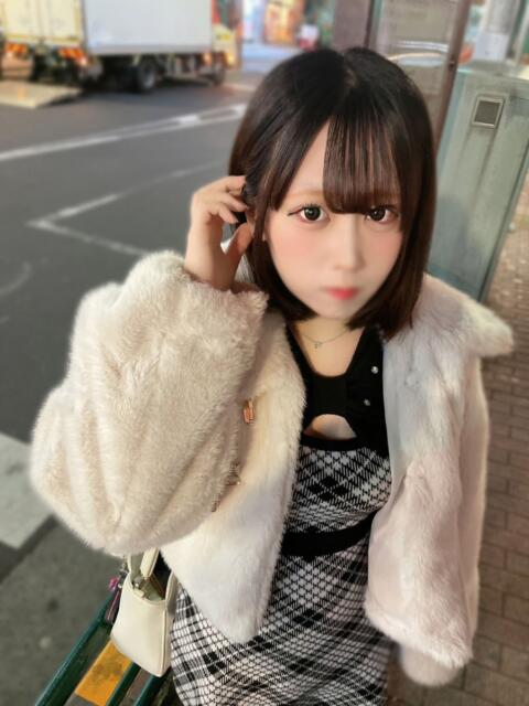 みらの とある風俗店♡やりすぎさーくる新宿大久保店♡で色んな無料オプションしてみました（デリヘル）