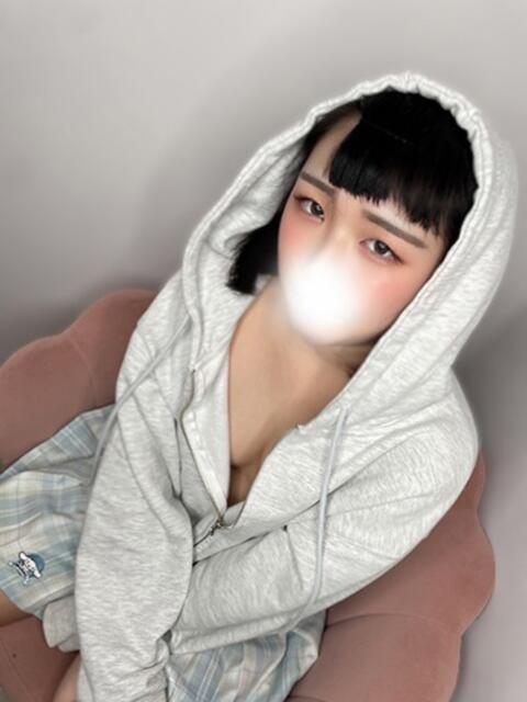 やよい とある風俗店♡やりすぎさーくる新宿大久保店♡で色んな無料オプションしてみました（デリヘル）