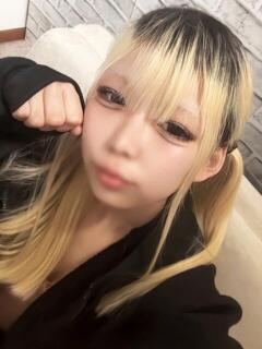 ななほ とある風俗店♡やりすぎさーくる新宿大久保店♡で色んな無料オプションしてみました（新宿・歌舞伎町/デリヘル）