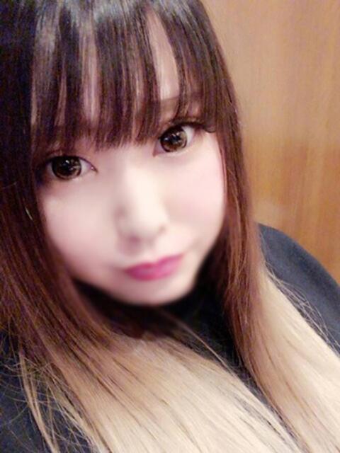 なお とある風俗店♡やりすぎさーくる新宿大久保店♡で色んな無料オプションしてみました（デリヘル）