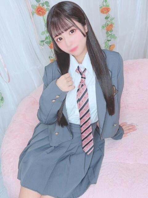 もゆ E+アイドルスクール新宿・歌舞伎町店（デリヘル）