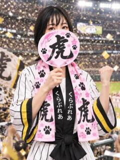 ゆりな