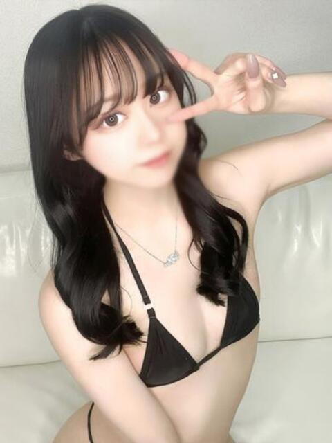 エマ【くびれと美尻に視線釘付け】 CLUB CHELSEA(クラブ チェルシー)福井(デリヘル)