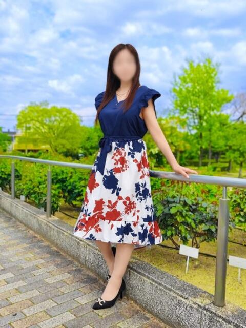 成海 ことね こあくまな熟女たち 広島店(KOAKUMAグループ)(人妻・熟女デリヘル)