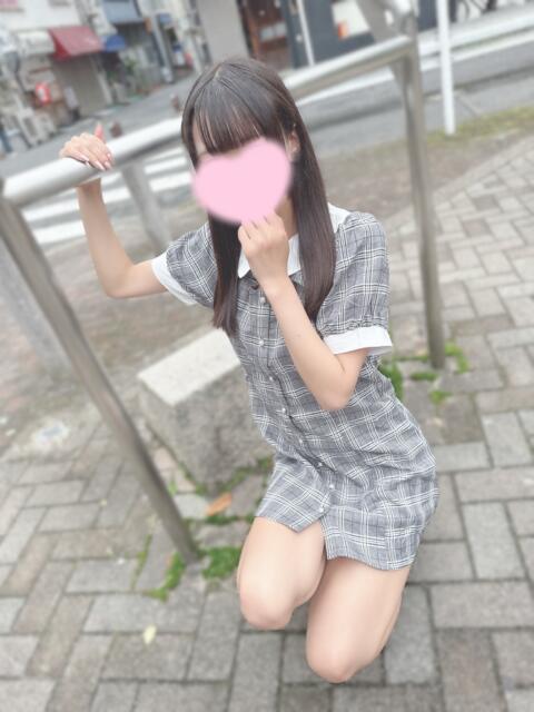 体験期間るる『完全未経験、普段は焼肉店でバイトしてる清楚系の美少女』 錦糸町派遣型JKリフレガチあい(派遣リフレ)