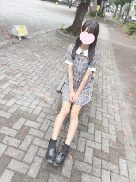 体験期間るる『完全未経験、普段は焼肉店でバイトしてる清楚系の美少女』 錦糸町派遣型JKリフレガチあい(派遣リフレ)
