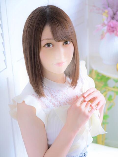 まなも 綺麗なお姉様専門　町田リング4C（アンジェリークグループ）（待ち合わせ型デリヘル）
