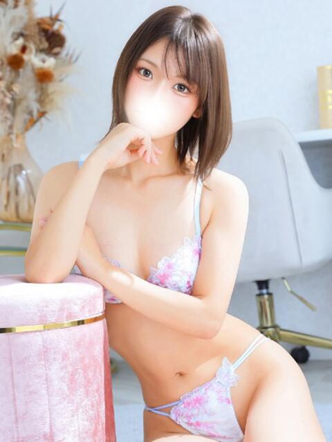 かな★美乳×美尻な変態看護師★ Bell～S級美女お姉様・人妻デリヘル～（デリヘル）