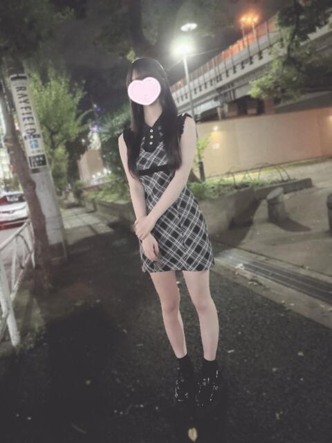 まなか『完全未経験はガチ18歳☆ビジュ天使級の最高レベル美少女』 錦糸町派遣型JKリフレガチあい(派遣リフレ)