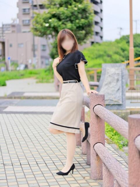 夏原 みか こあくまな熟女たち 周南・徳山店（KOAKUMAグループ）（人妻・熟女デリヘル）