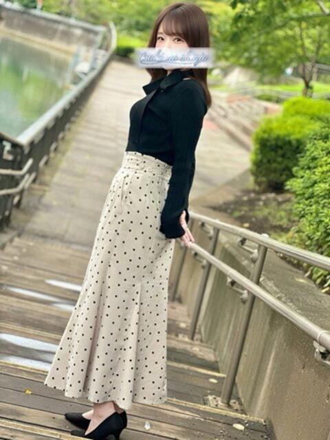 大内すずか 月の真珠-五反田-（デリヘル（人妻若妻専門店））