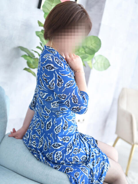 まこと 奥様の実話 なんば店（人妻ホテヘル）
