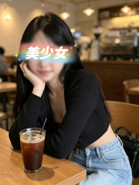 めるる 美少女に恋（アジアンデリヘル）