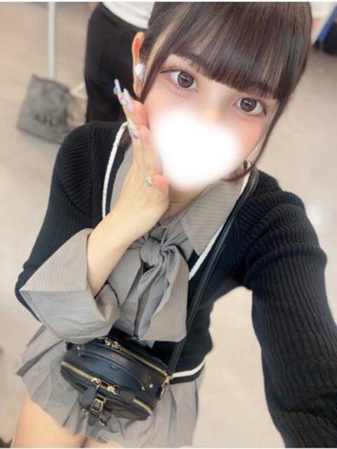 きいな まだ舐めたくて学園渋谷校〜舐めたくてグループ〜（デリヘル）