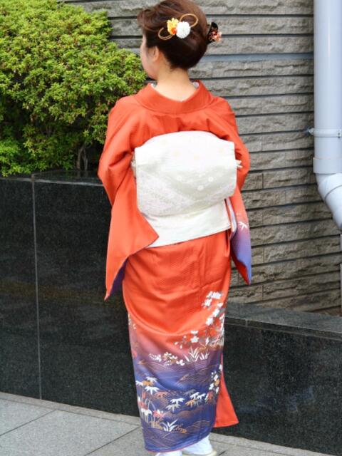景山 極上でエッチな人妻（人妻・熟女デリヘル）