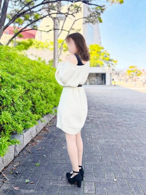 芹沢 りな こあくまな熟女たち小倉店（KOAKUMAグループ）（人妻・熟女デリヘル）