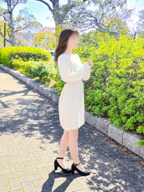 芹沢 りな こあくまな熟女たち小倉店（KOAKUMAグループ）（人妻・熟女デリヘル）