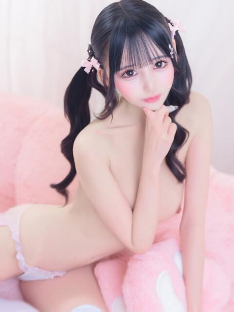 まいか E+アイドルスクール新宿・歌舞伎町店（デリヘル）