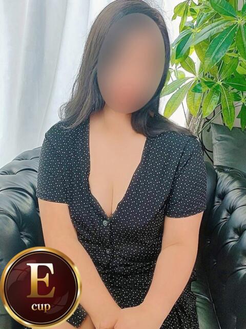 なお 人妻熟女の秘密の関係伊勢崎店（人妻デリヘル）