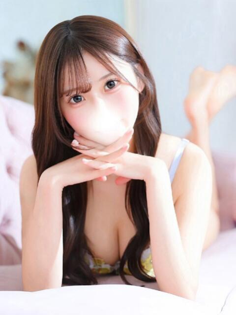 みる★令和の逸材アイドル研究生 Chloe五反田本店　S級素人清楚系デリヘル（デリヘル）