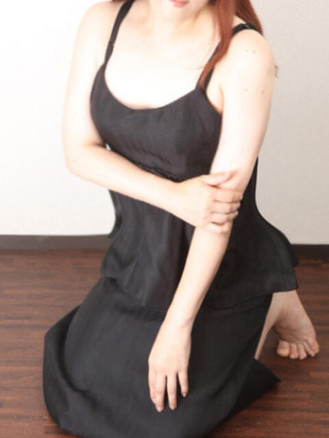 かすみ 東京品川奥様リゾート（【非風俗】派遣型メンズエステ）