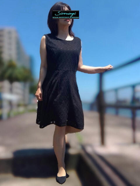 すみれ しろうさぎ（人妻デリヘル）