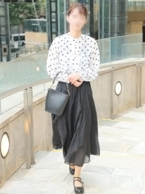 りん 出会い系人妻ネットワーク 新宿〜池袋編(待合せ型人妻系デリヘル)