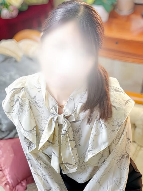 あや 五反田人妻ヒットパレード(シンデレラグループ)(人妻系デリヘル)